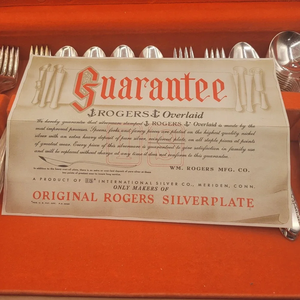 Vtg 8 Pl Setting Rogers IS Reflection Silver Plate Flatware 50 piece‎ With Box